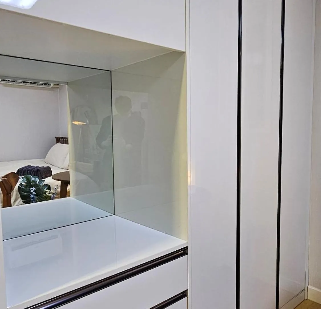 Hwagok Min Stay - Hongdae 20Min سيول 0*,